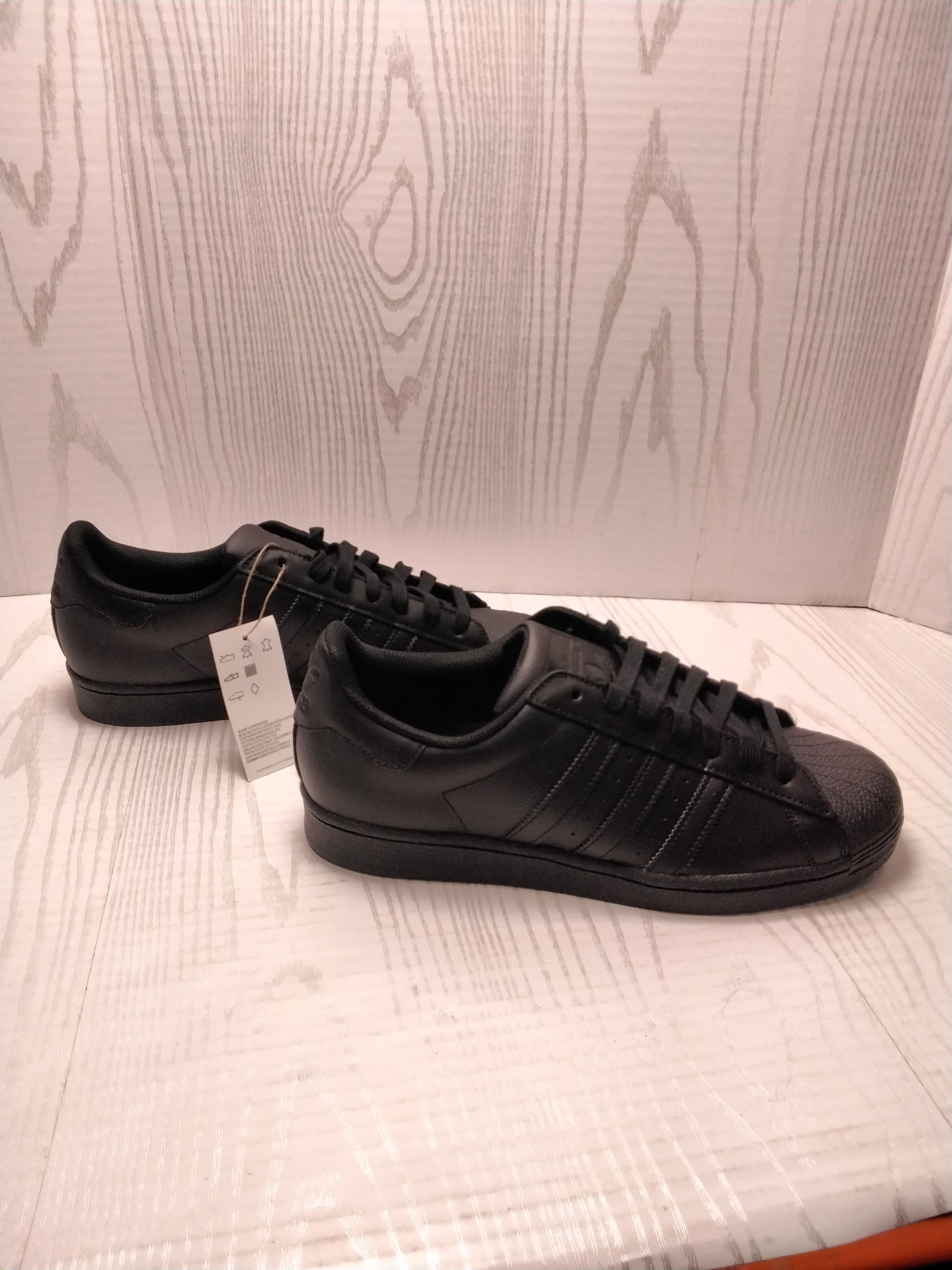 adidas Originals Men's Superstar Sneaker, Size 9.5, black (7921508122862)